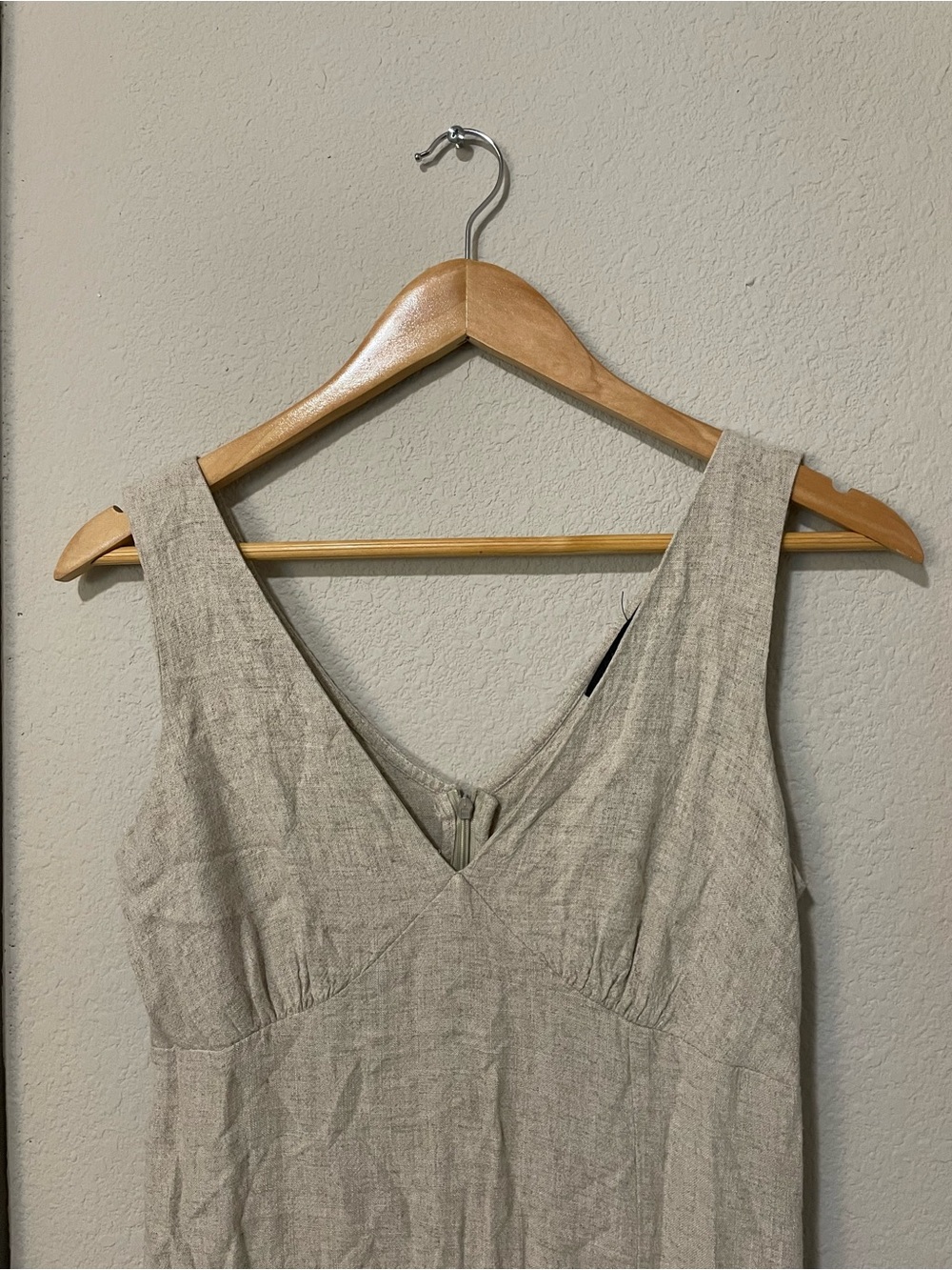 ASOS Linen Blend Maxi Dress V-Neck slit coastal boho minimalist beach guest 6 - Picture 3 of 6